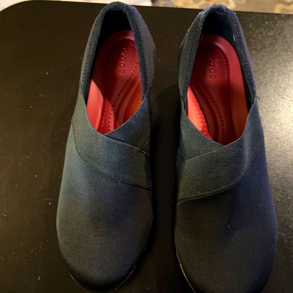 Crocs slip on Shies Black Stretch Almost New